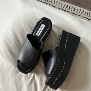 Steve Madden Moveable Platform Sandals